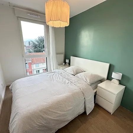 Appartement Agreable 3 Pieces Avec Parking Proche Gare Et Paris By Immo Kit La Courneuve